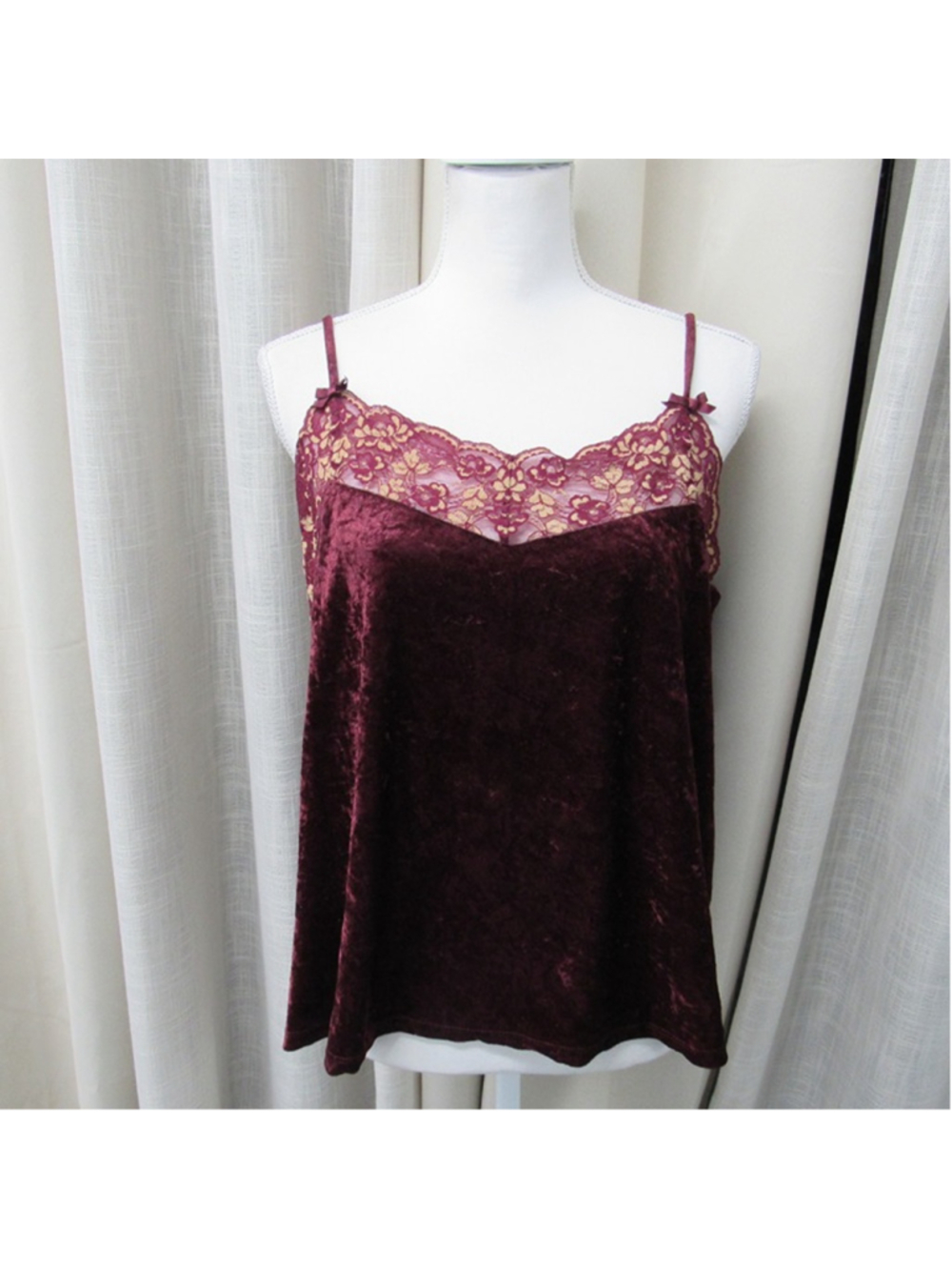 Avon Intimates 1X Cami Top Burgundy Crushed Velvet Lace Trim Bow V-Neck Lingerie